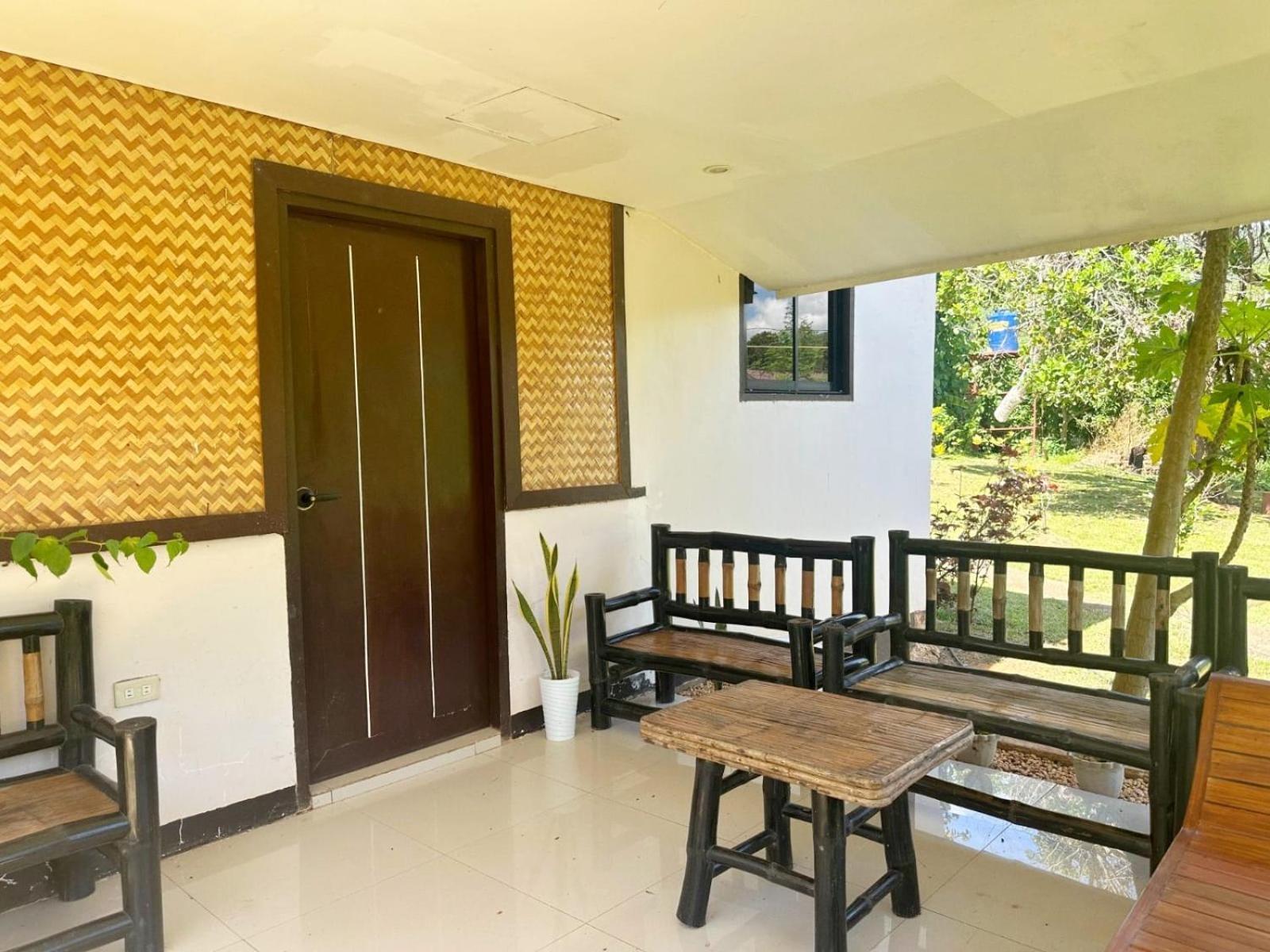 Banlaw Garden Resort Puerto Princesa Bagian luar foto